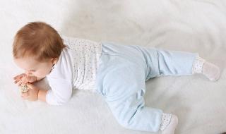 婧麒婴儿枕好还是豆豆枕好 婧麒婴儿装